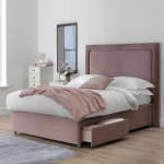 Online furniture business with a traditional and appealing s