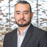 https://smmrealhub.com/
